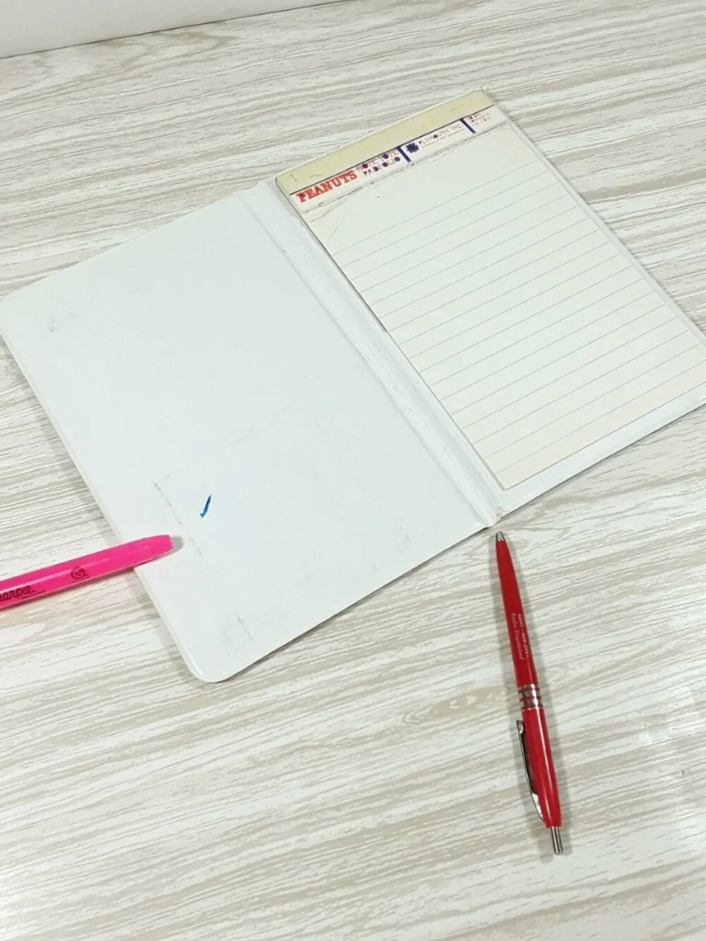 Vtg SNOOPY Notepad Folder 8.5x5.5 Hard Cover Note Paper Peanuts school supplies